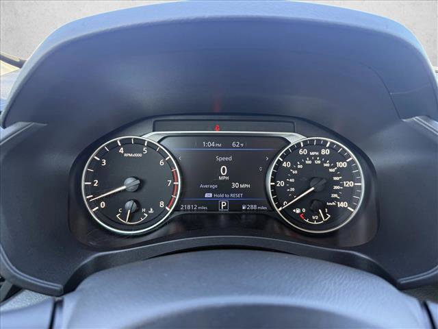 Used 2025 Nissan Altima 2.5 SV image 15