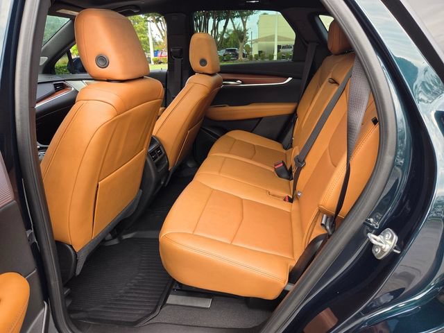 Used 2025 Cadillac XT5 Premium Luxury w/ LPO, Floor Liner Package FWD image 13