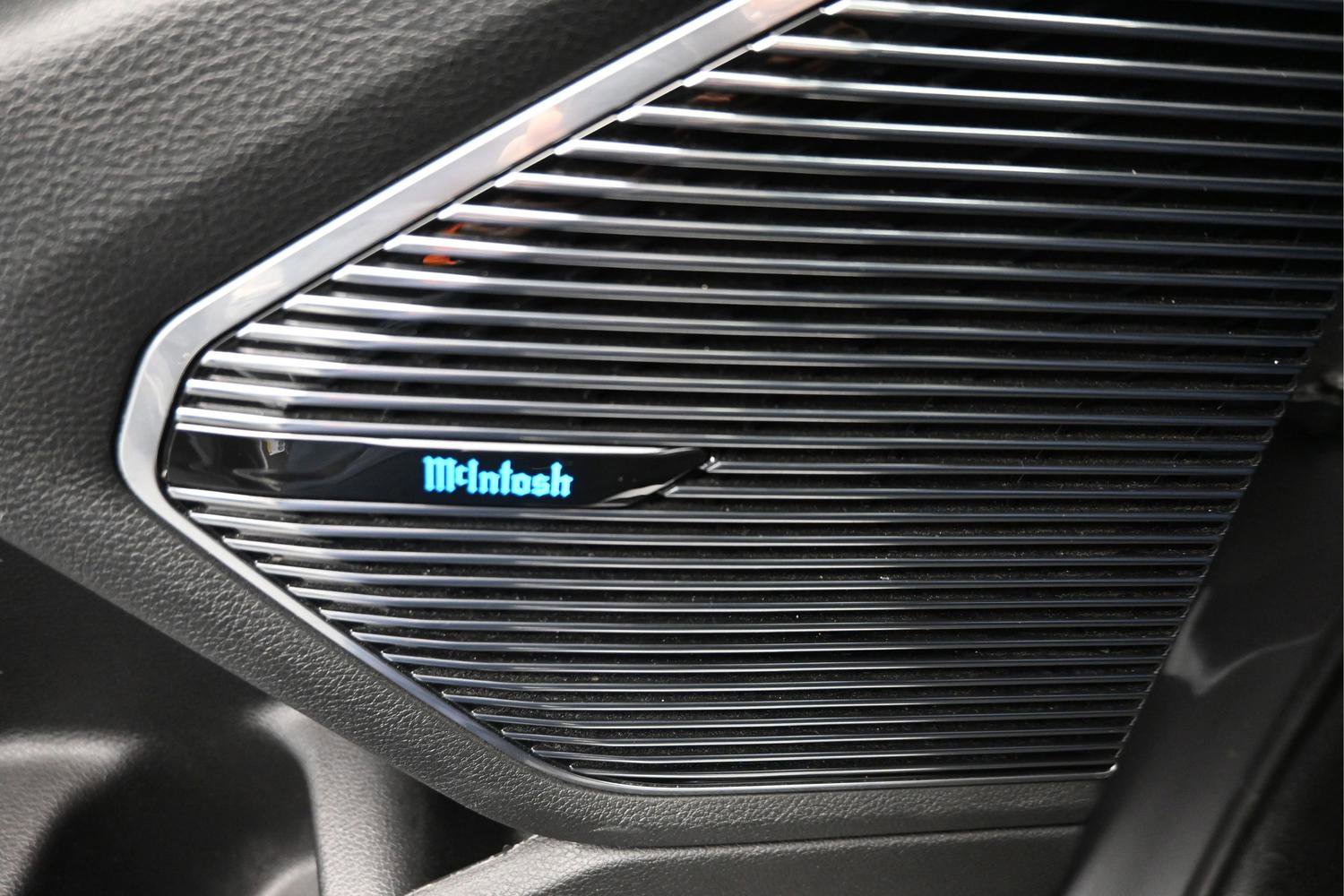 Used 2021 Jeep Grand Cherokee L Overland w/ Luxury Tech Group IV image 18