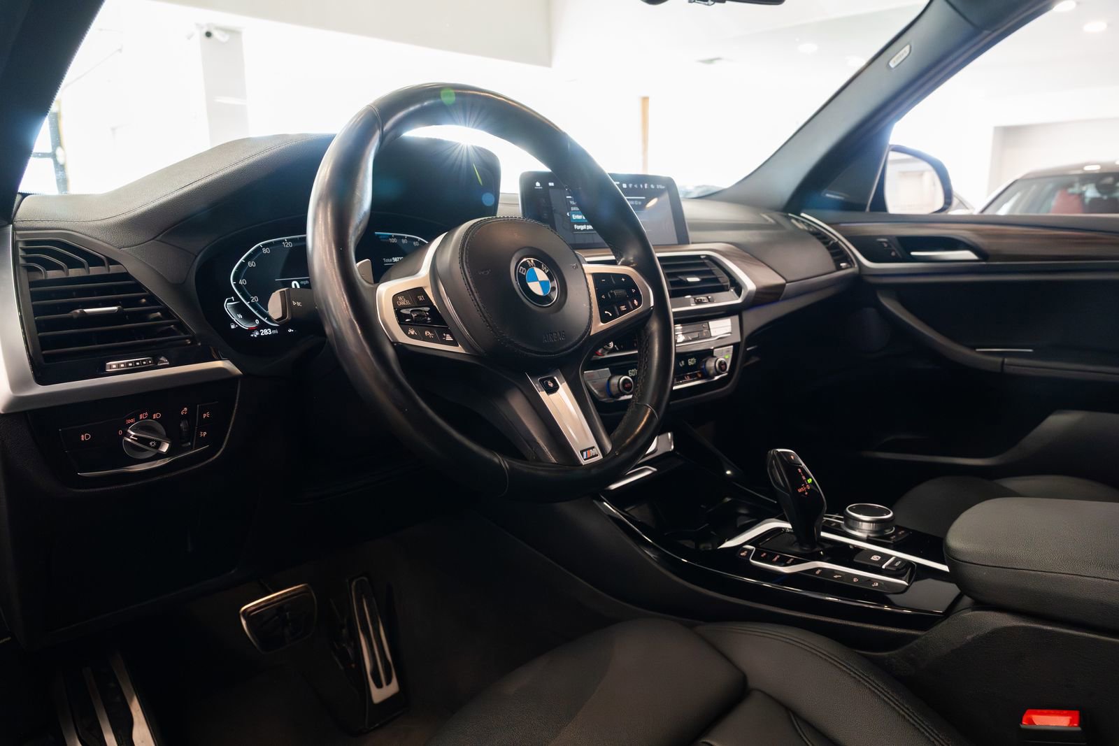 Used 2021 BMW X3 xDrive30e w/ M Sport Package image 8