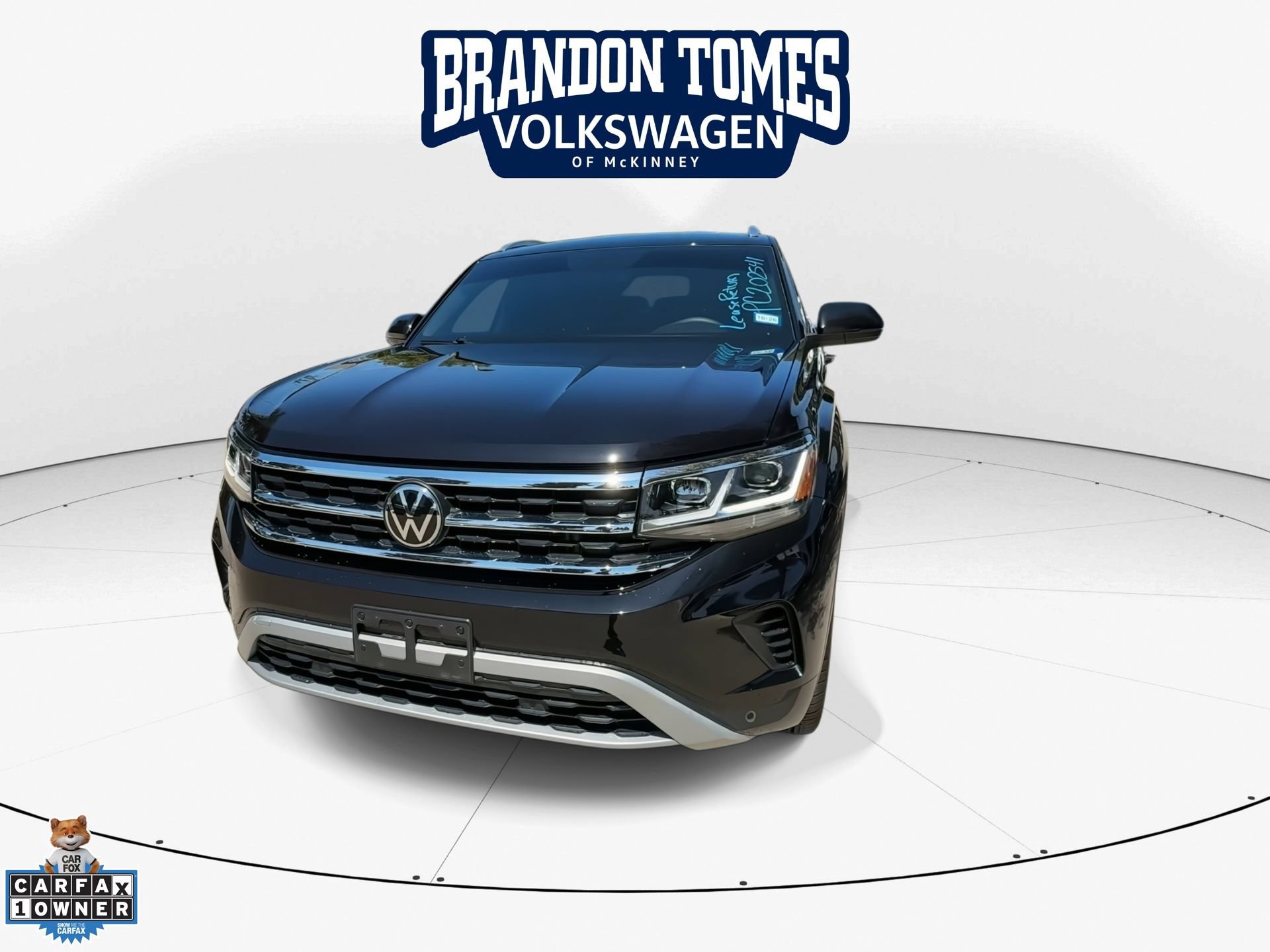 Used 2023 Volkswagen Atlas Cross Sport SE FWD image 4