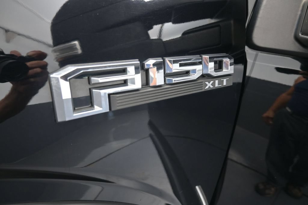Used 2016 Ford F150 XLT w/ Equipment Group 302A Luxury AWD/4WD image 12