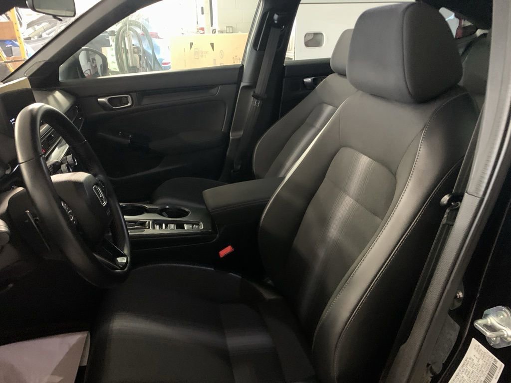Used 2023 Honda Civic Sport image 14