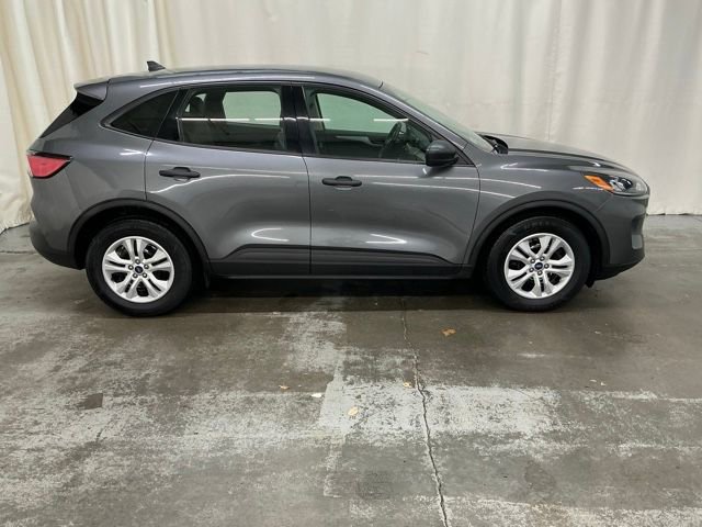 Used 2022 Ford Escape S image 2