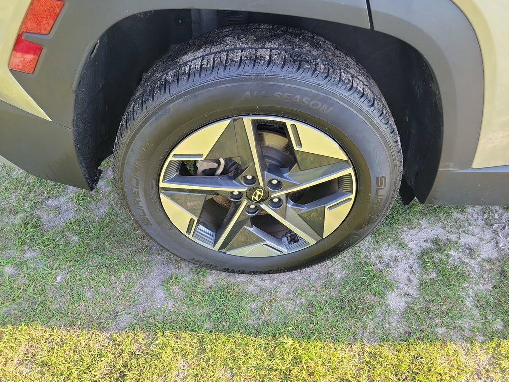 Used 2025 Hyundai Tucson SEL AWD/4WD image 8