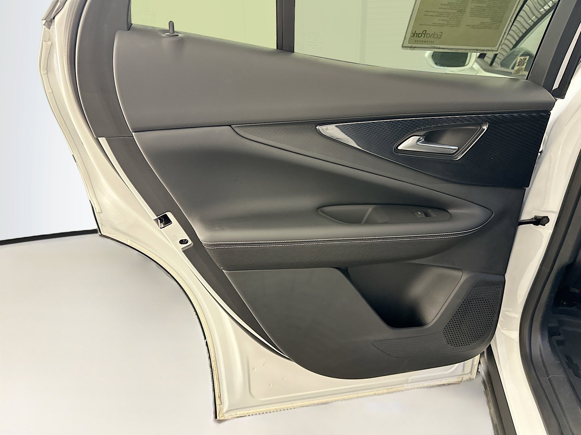 Used 2024 Chevrolet Blazer EV LT image 27