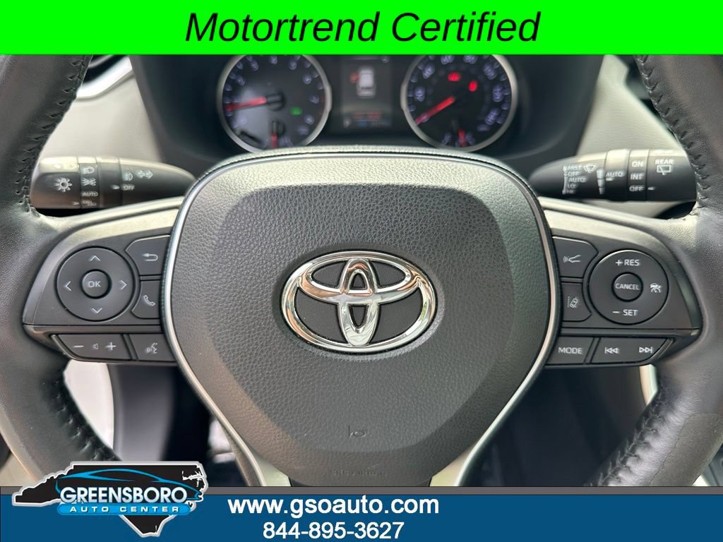 Used 2019 Toyota RAV4 XLE Premium AWD/4WD image 26