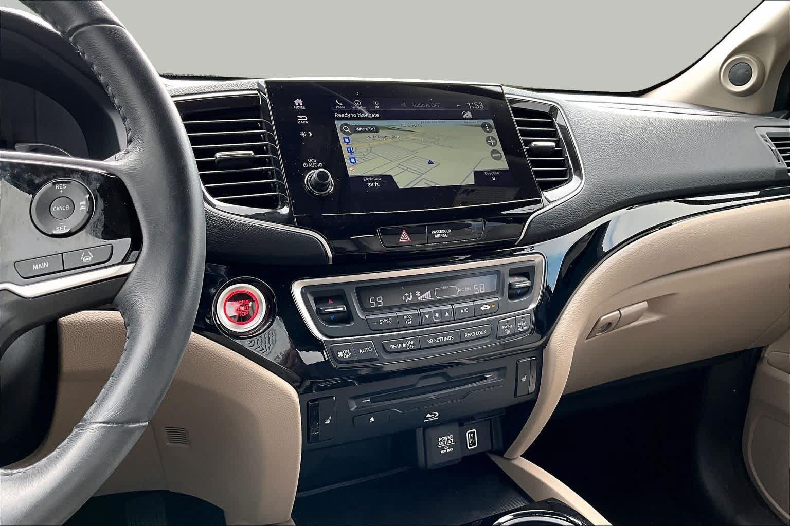 Used 2022 Honda Pilot Touring image 7