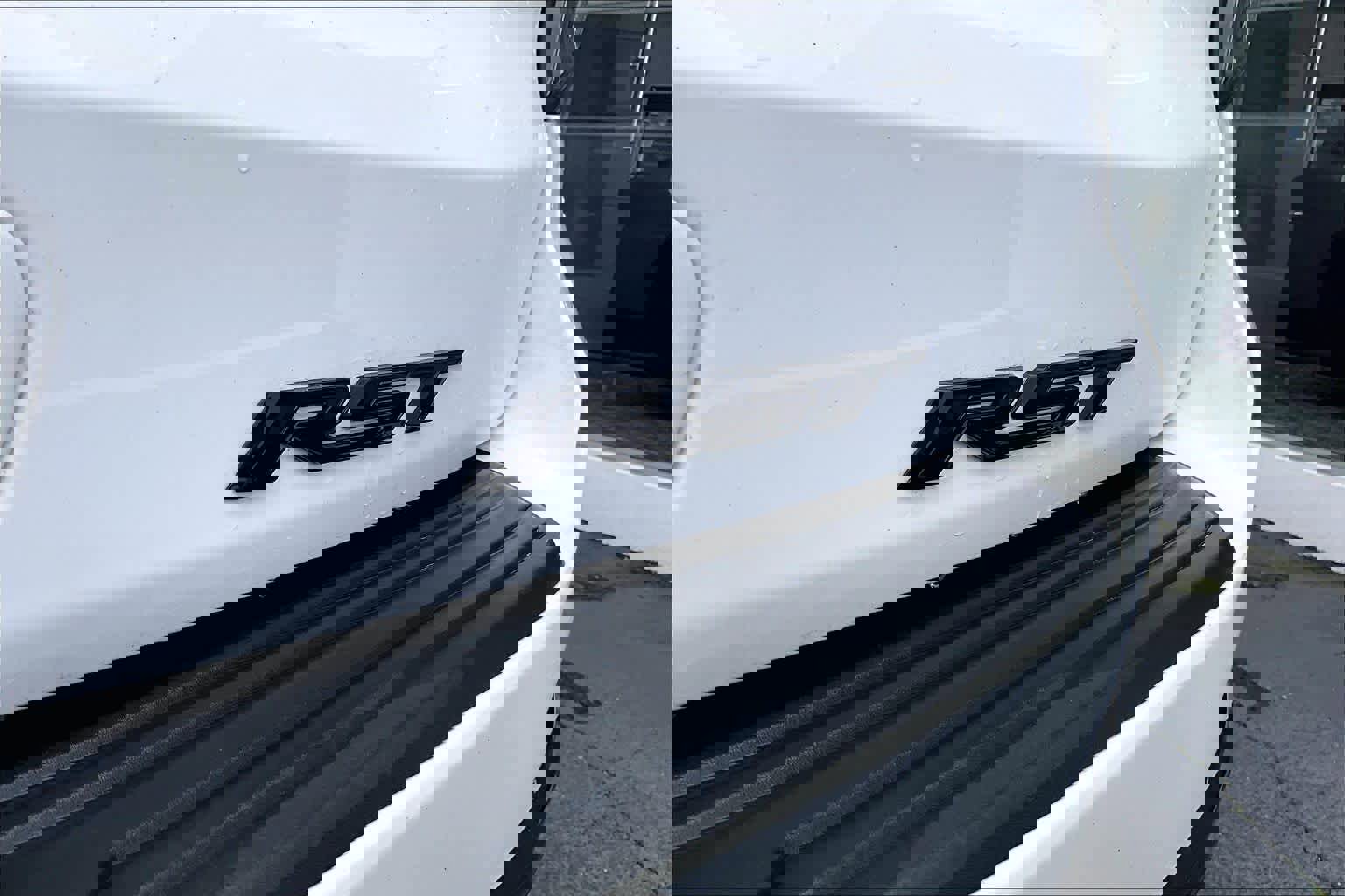 Used 2024 Chevrolet Tahoe RST w/ RST Performance Edition image 9