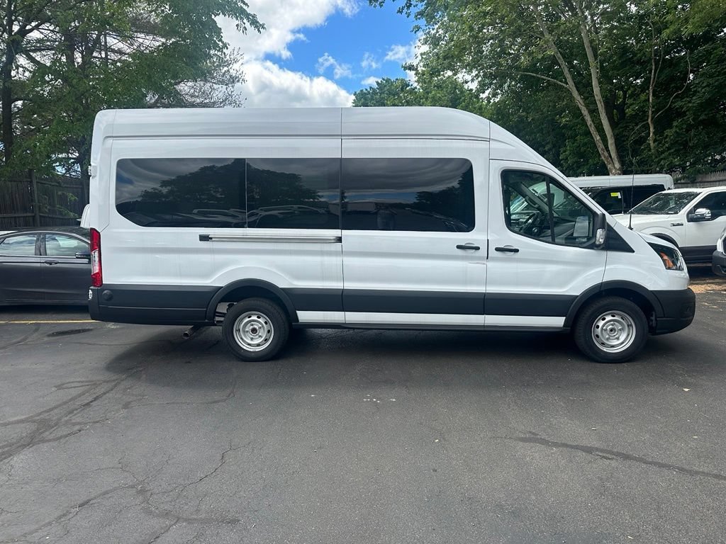 Used 2024 Ford Transit 350 148 High Roof Extended RWD image 4
