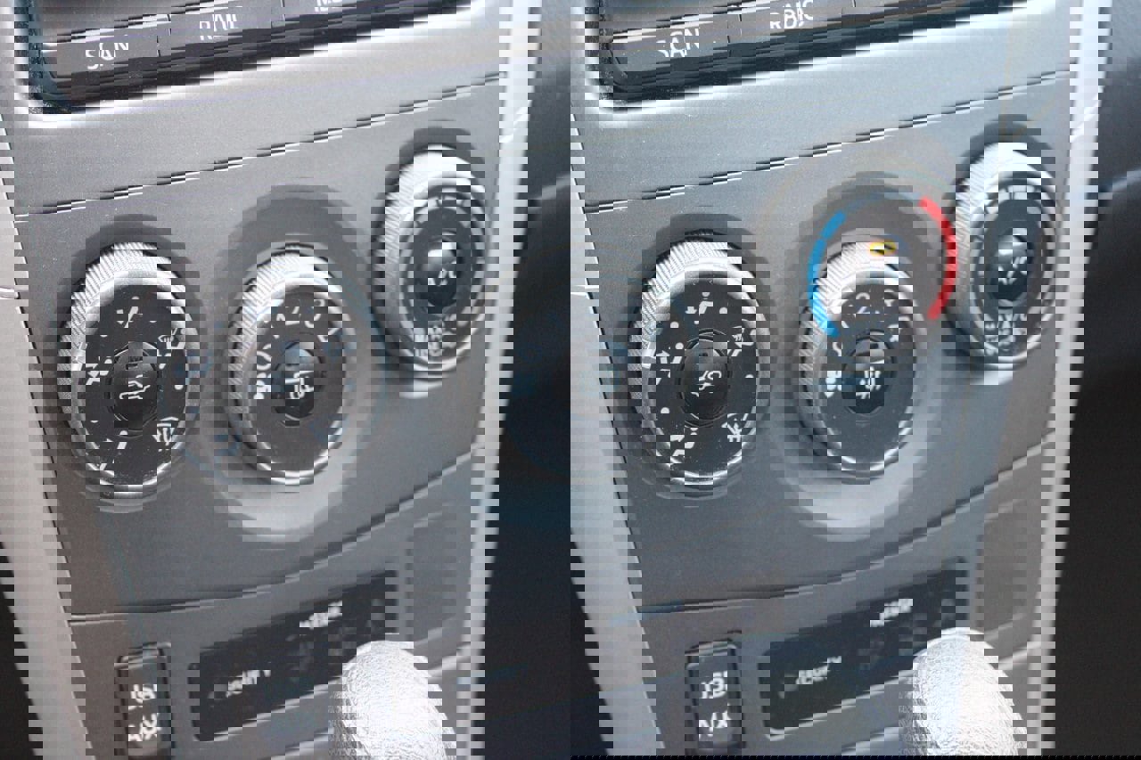 Used 2012 Toyota Corolla S image 8