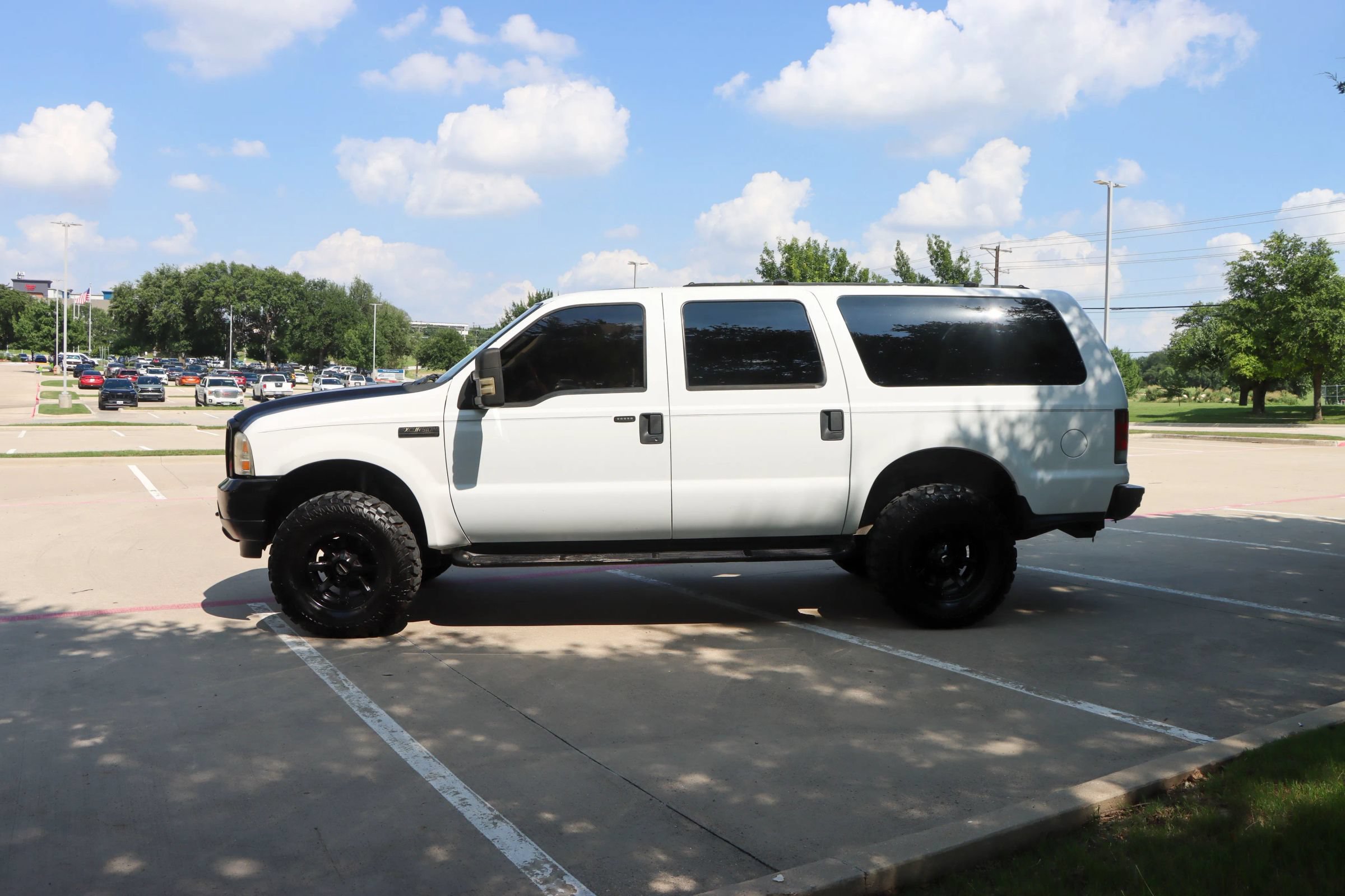 Used 2004 Ford Excursion Eddie Bauer AWD/4WD image 4