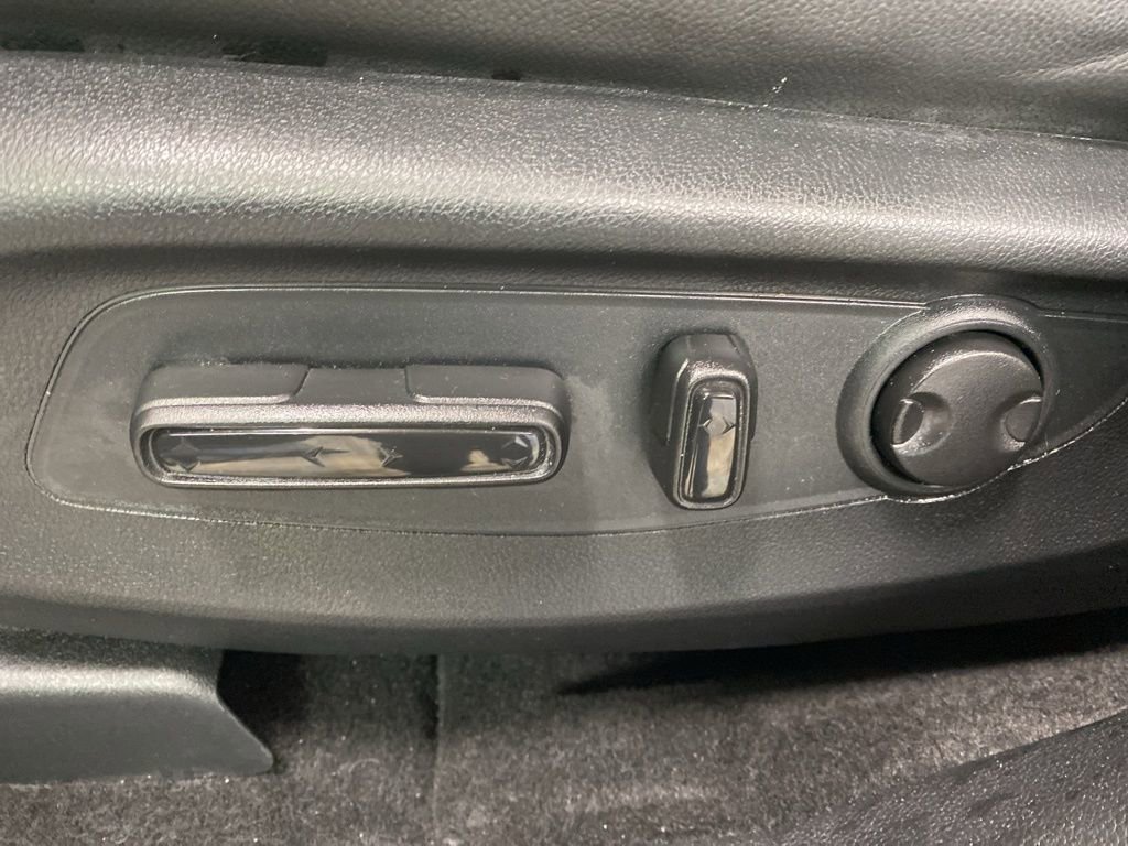 Used 2025 Honda CR-V EX-L image 30