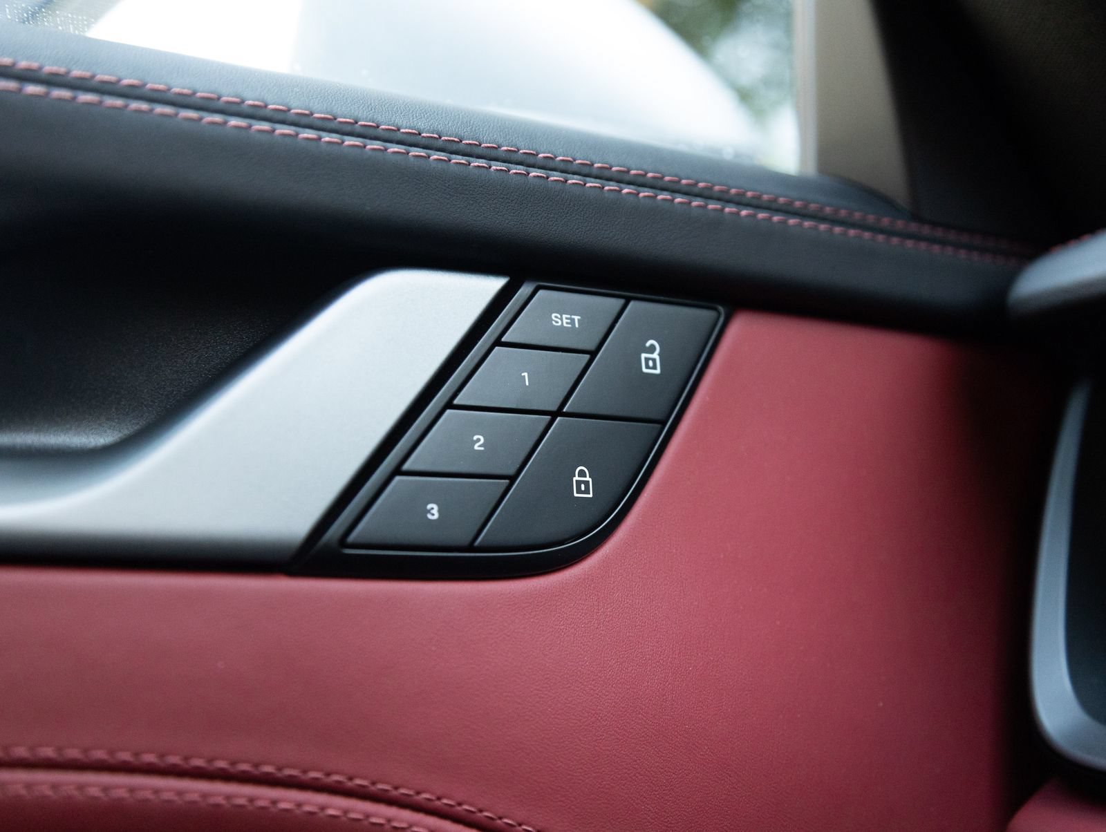 Certified 2024 Porsche 911 Carrera S RWD image 18