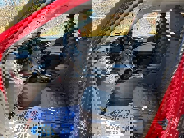 New 2026 Chevrolet Trax LT w/ Driver Confidence Package FWD image 22