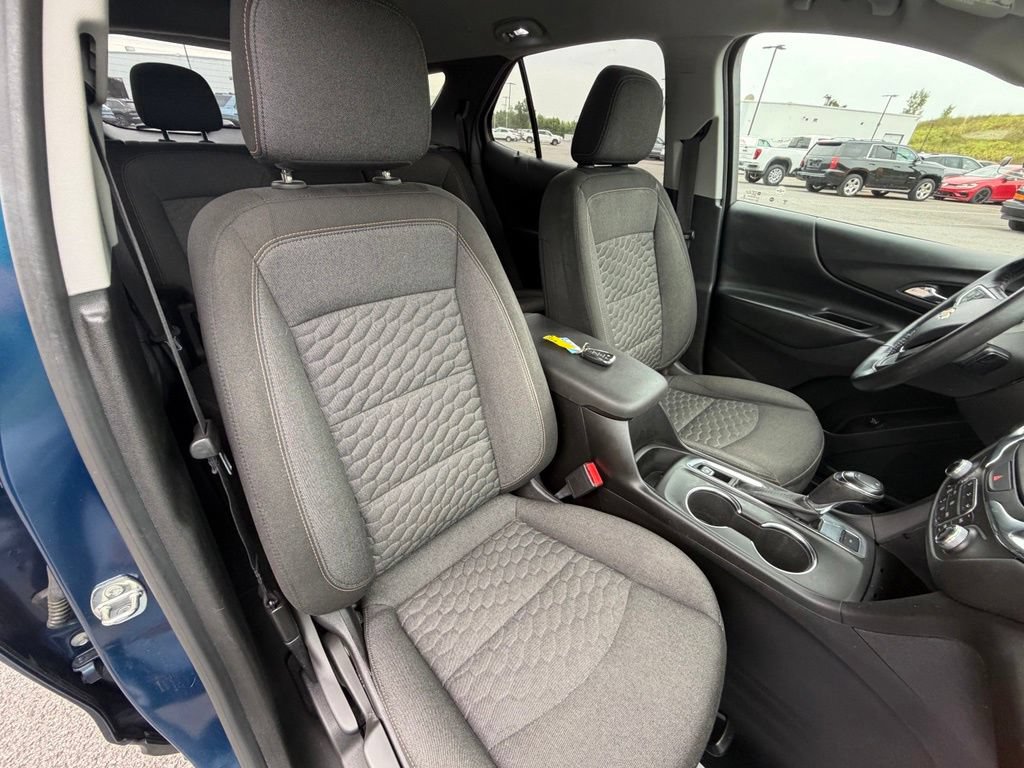 Used 2019 Chevrolet Equinox LT AWD/4WD image 38
