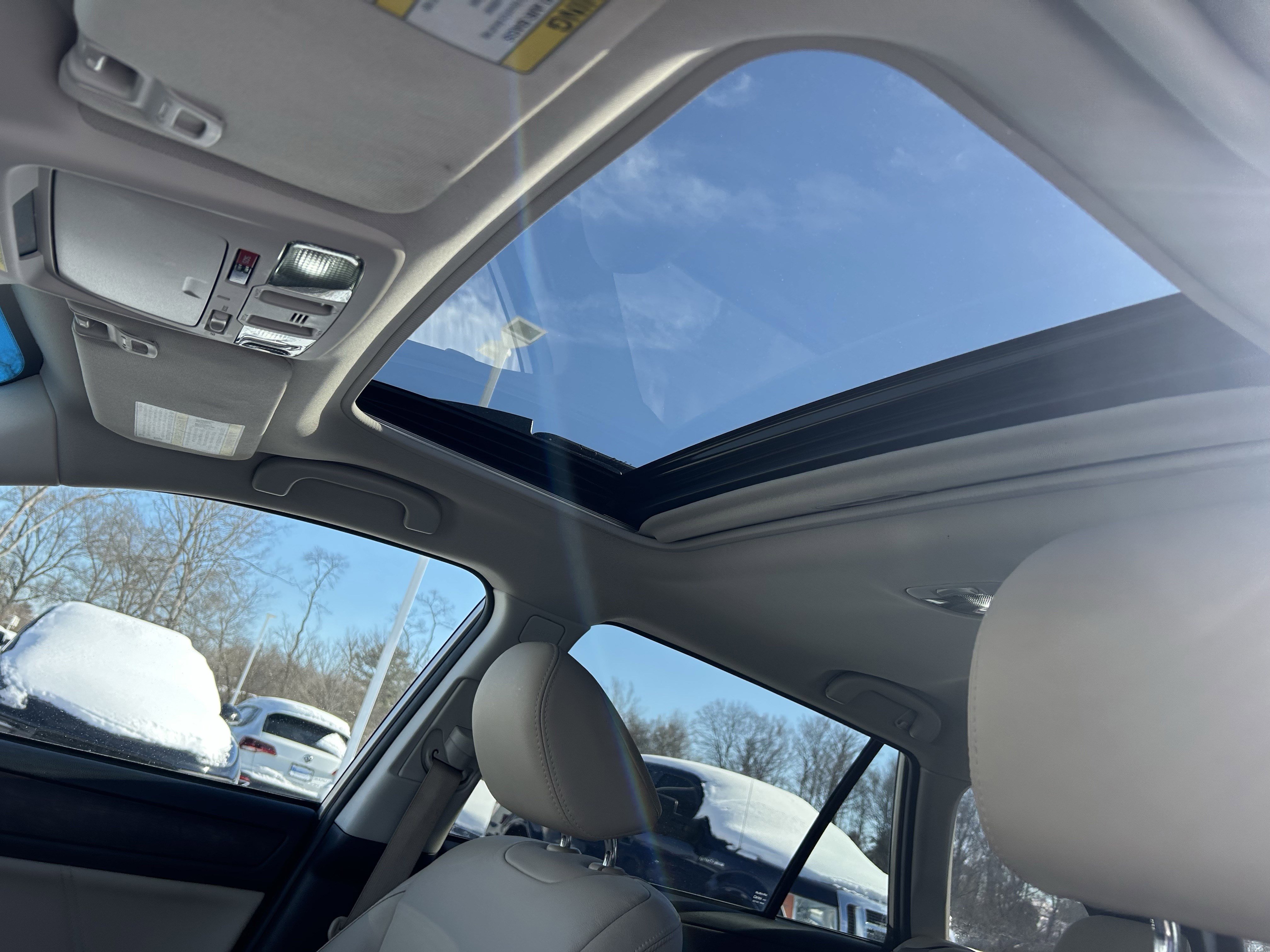 Used 2019 Subaru Outback 2.5i Limited w/ Popular Package #2 image 23