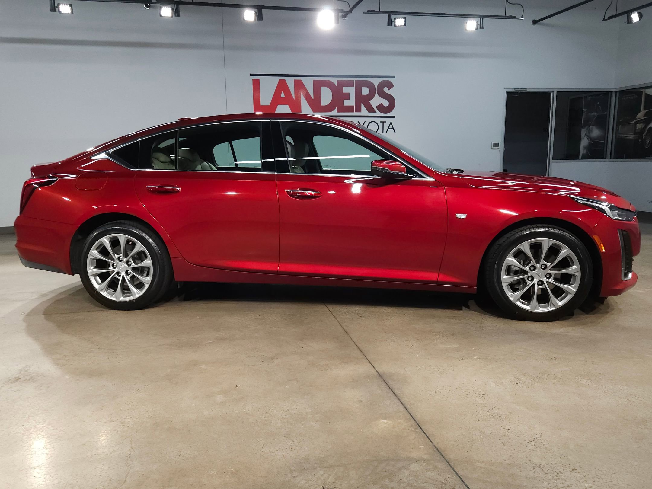 Used 2020 Cadillac CT5 Premium Luxury image 8