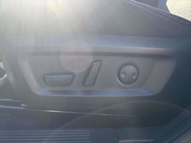 Used 2024 Nissan Rogue SV AWD/4WD image 16