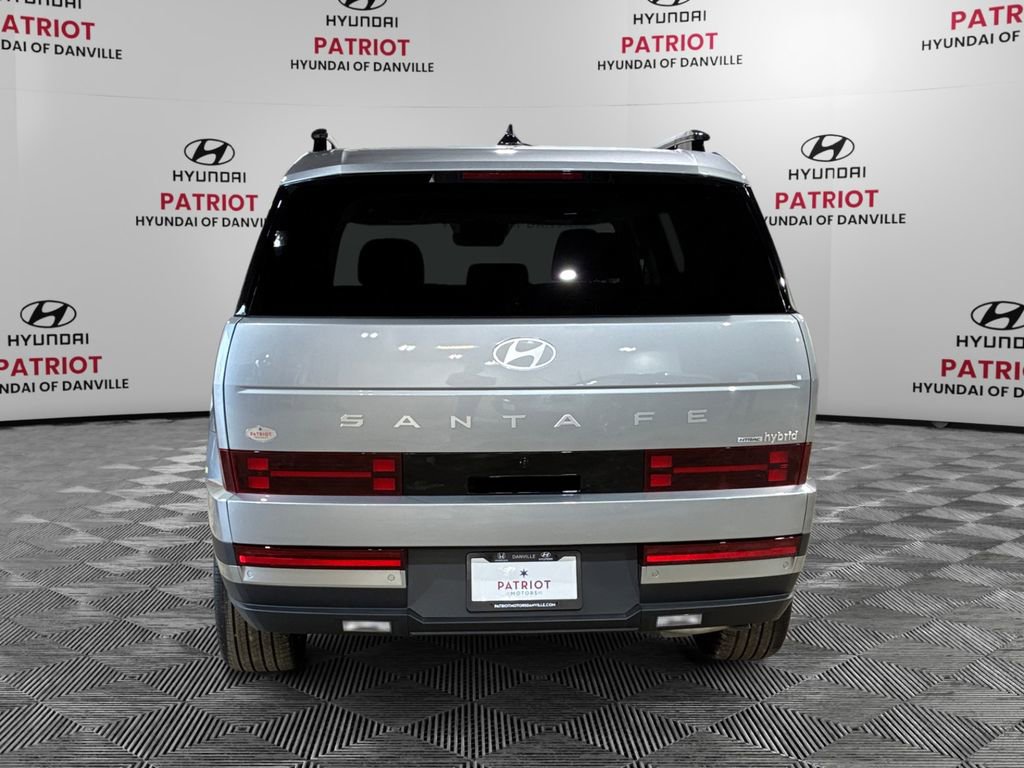 Used 2025 Hyundai Santa Fe Limited image 4