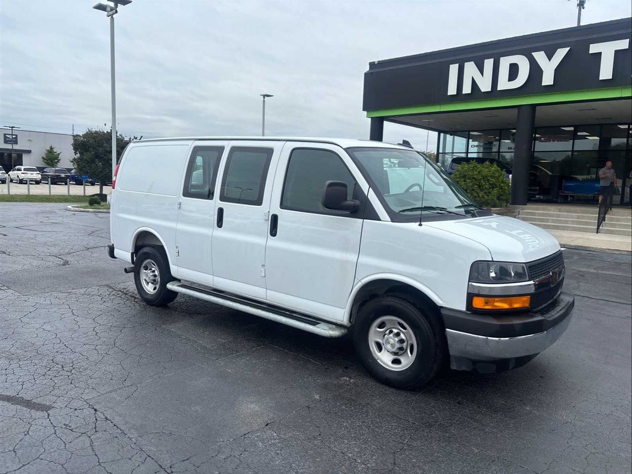 Used 2025 Chevrolet Express 2500 w/ Driver Convenience Package RWD image 2