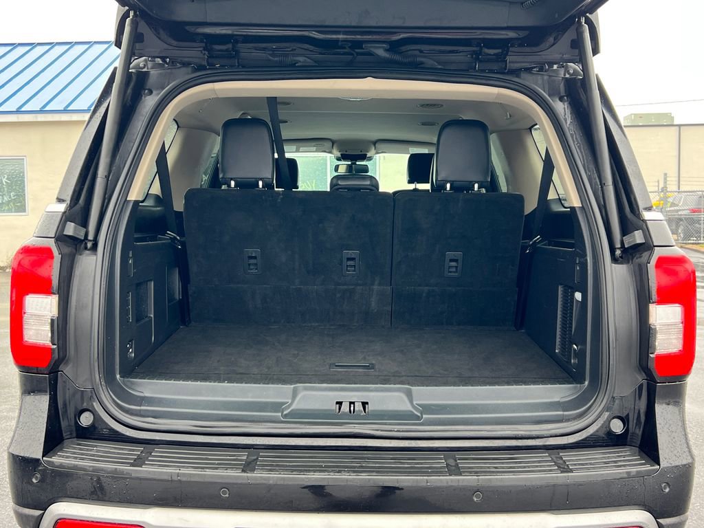 Used 2024 Ford Expedition Max XLT image 15
