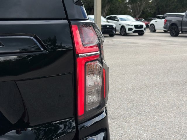 Used 2023 Chevrolet Tahoe RST w/ Luxury Package AWD/4WD image 10