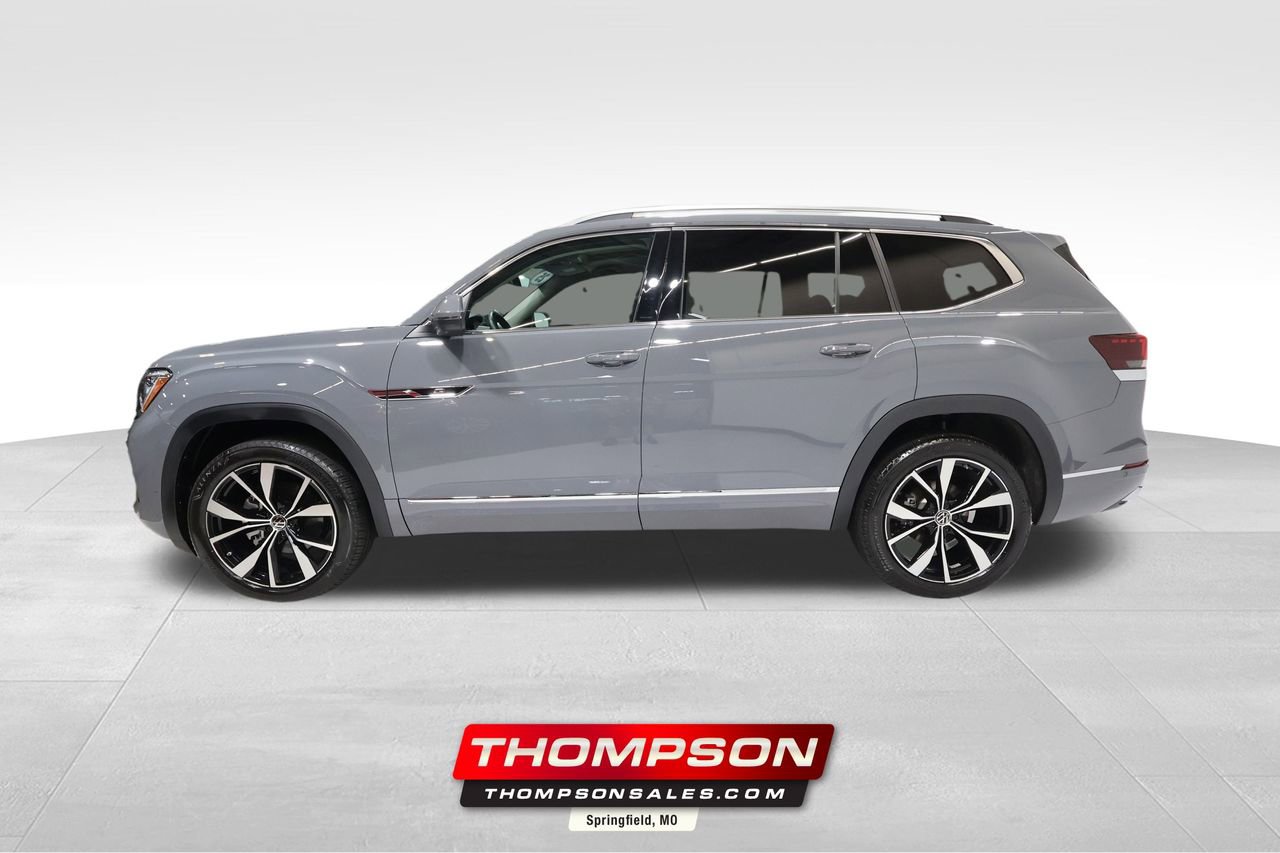 Used 2025 Volkswagen Atlas SEL Premium R-Line image 1