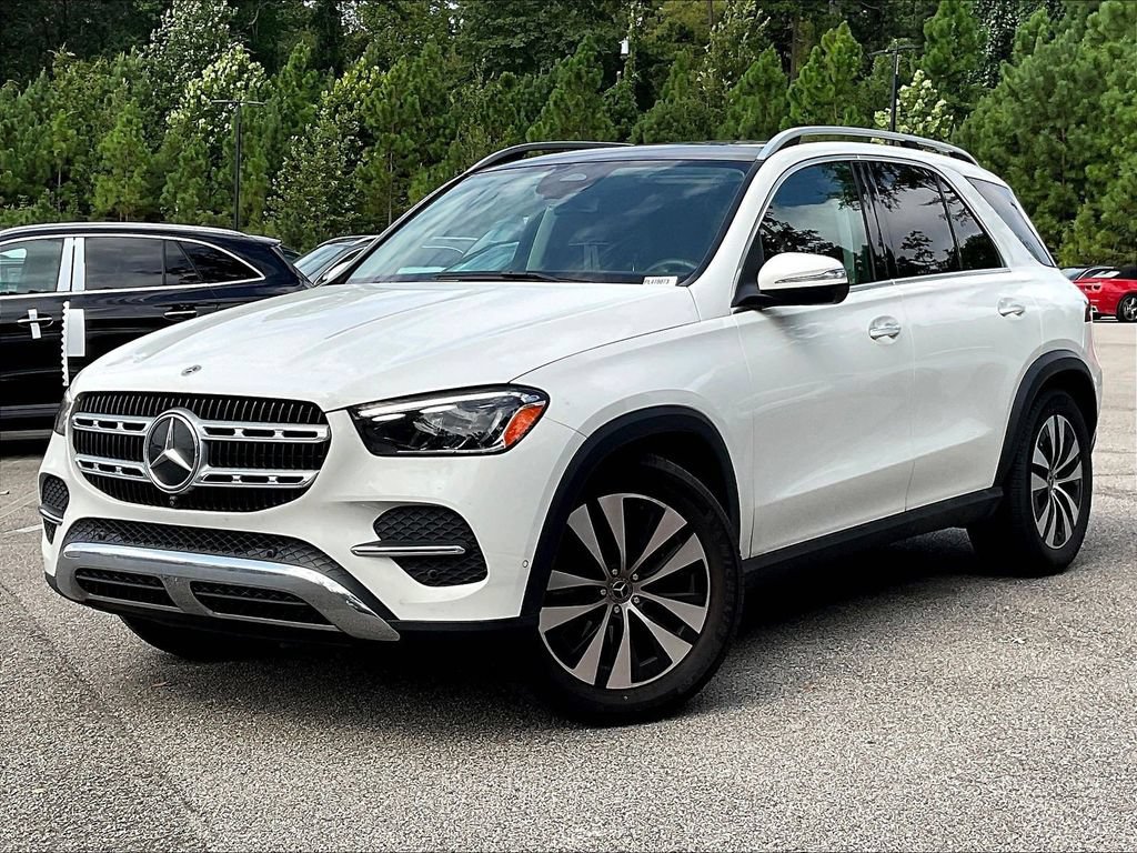 Used 2025 Mercedes-Benz GLE 350 4MATIC image 2