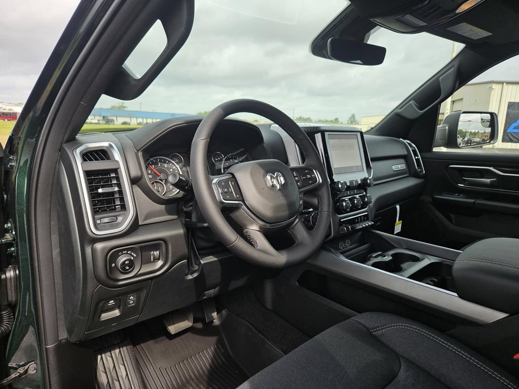 New 2026 RAM 1500 Lone Star w/ Night Edition AWD/4WD image 19