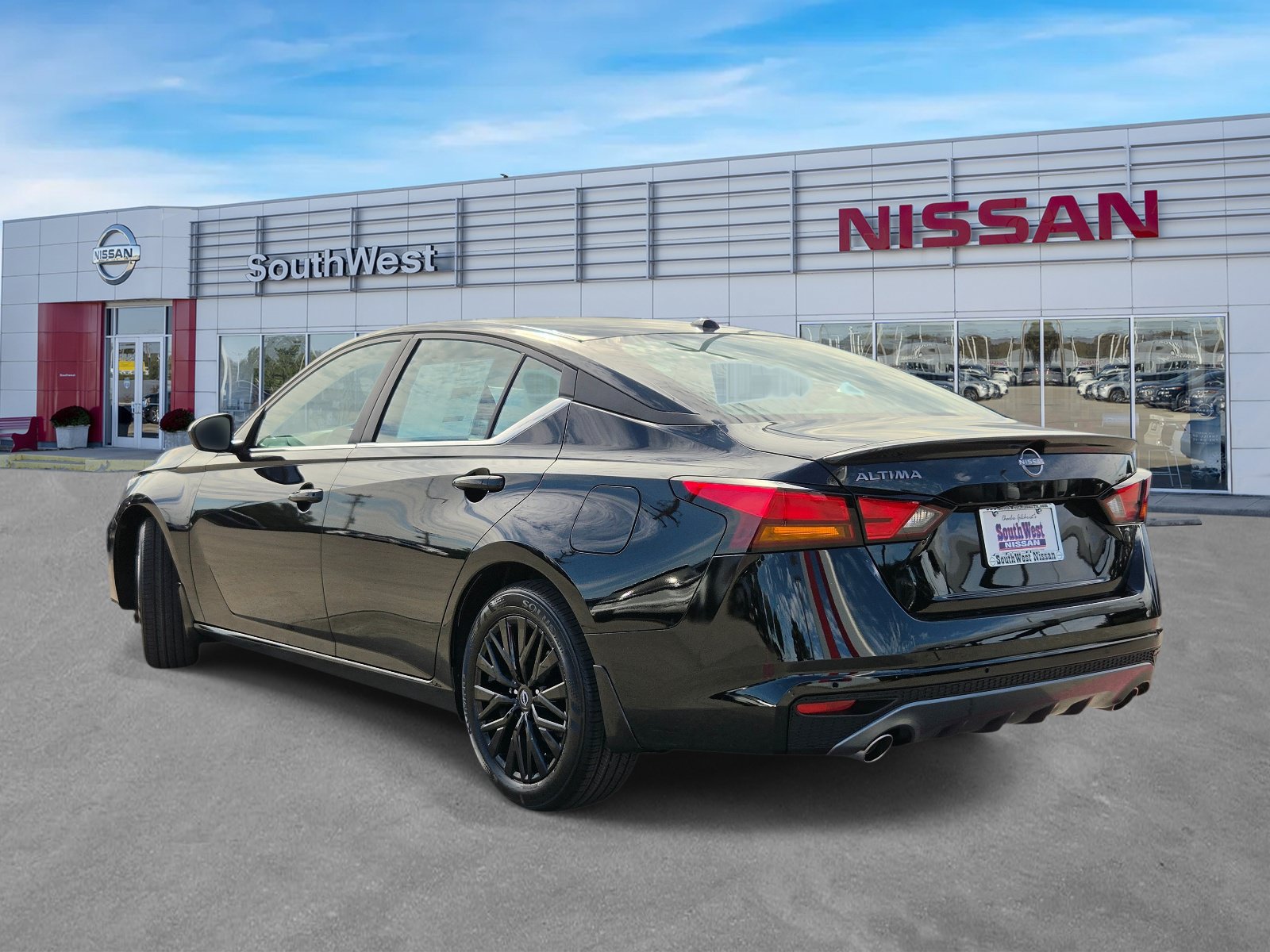 New 2026 Nissan Altima 2.5 SV FWD image 7