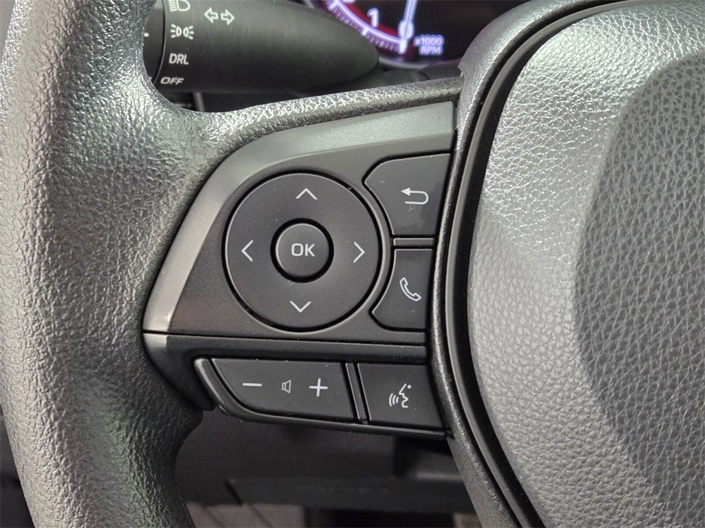 Used 2024 Toyota RAV4 LE image 27