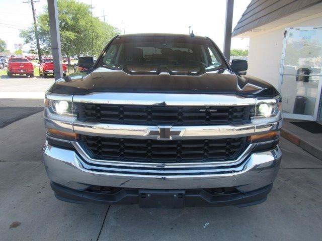 Used 2018 Chevrolet Silverado 1500 LT AWD/4WD image 3
