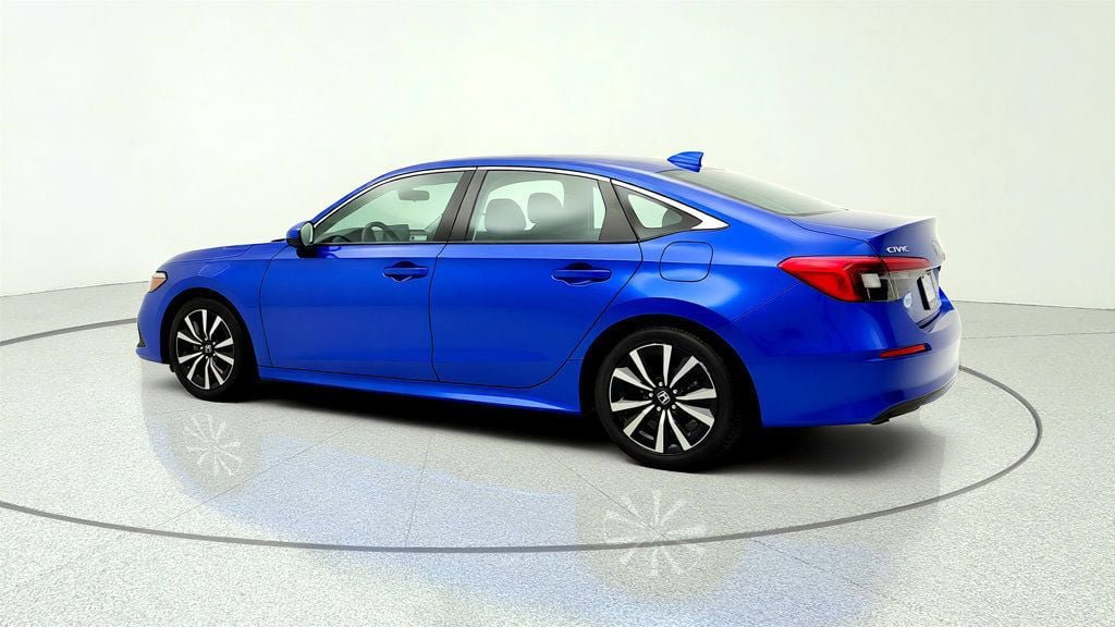 Used 2023 Honda Civic EX image 7
