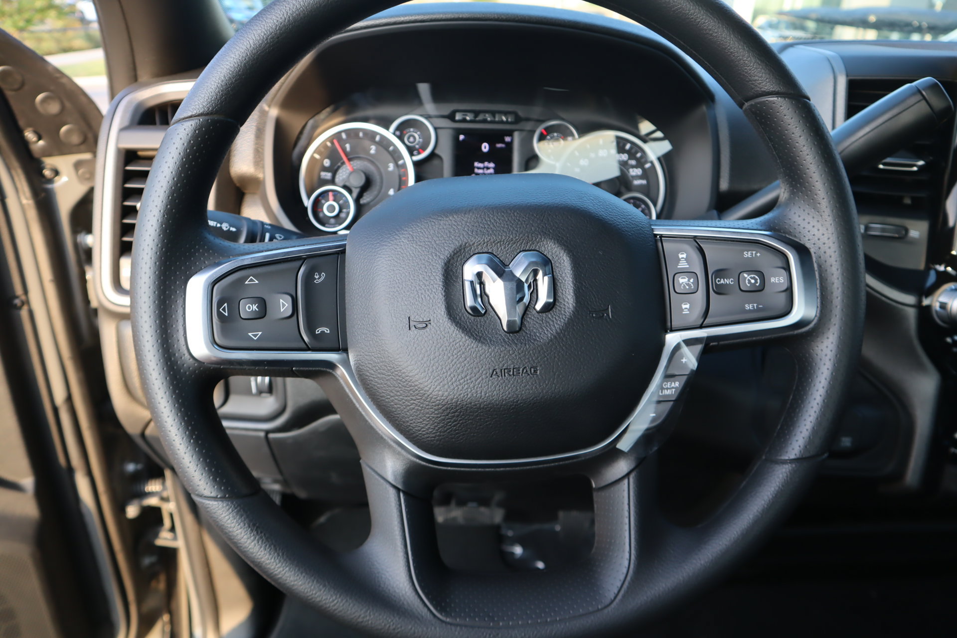 New 2027 RAM 3500 Tradesman AWD/4WD image 3