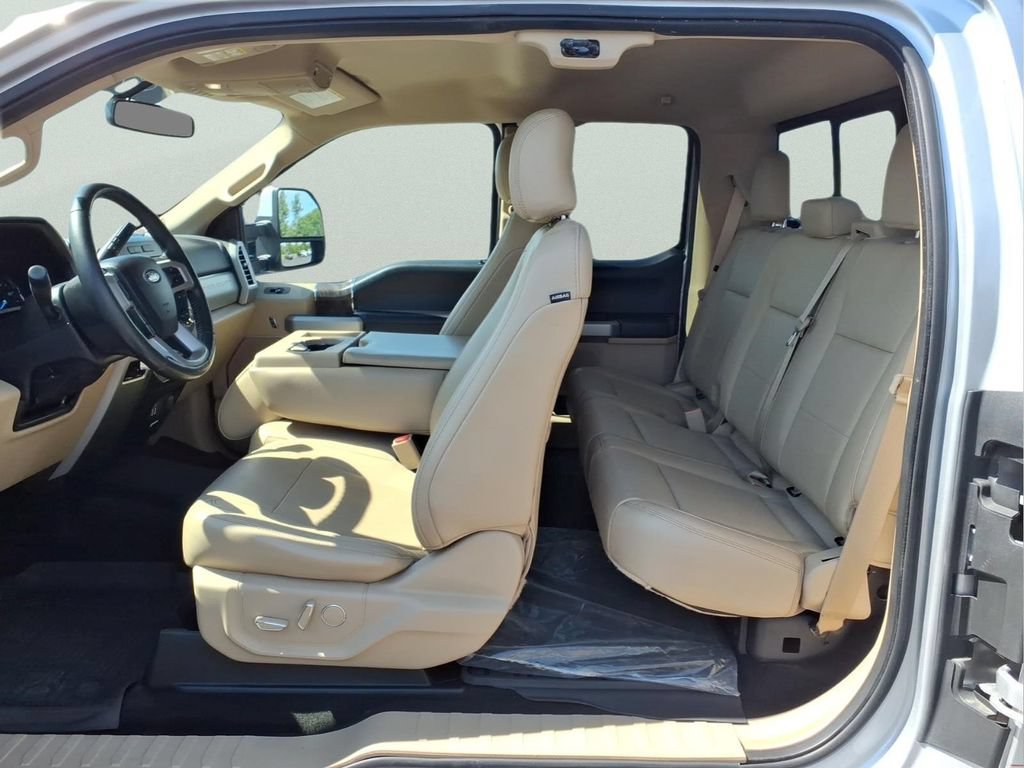 Certified 2017 Ford F250 Lariat w/ Lariat Value Package AWD/4WD image 11
