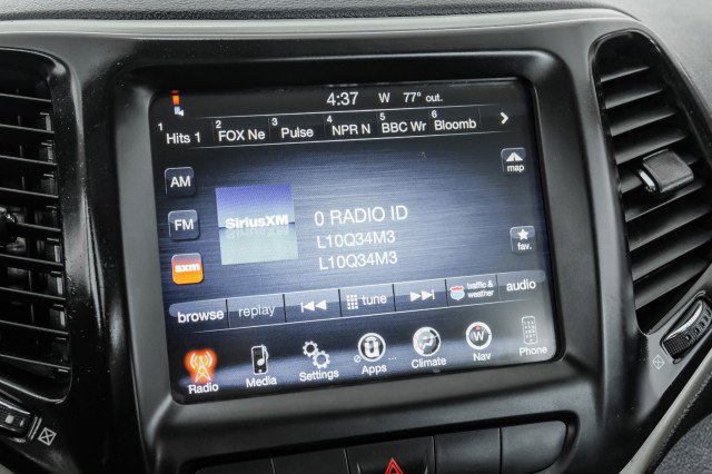 Used 2014 Jeep Cherokee Latitude image 25