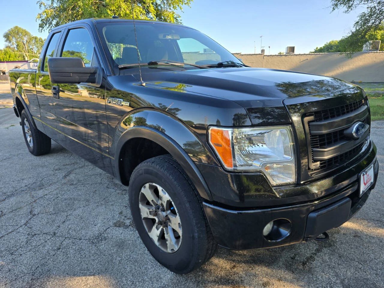 Used 2013 Ford F150 STX w/ Mid Equipment Group AWD/4WD image 3