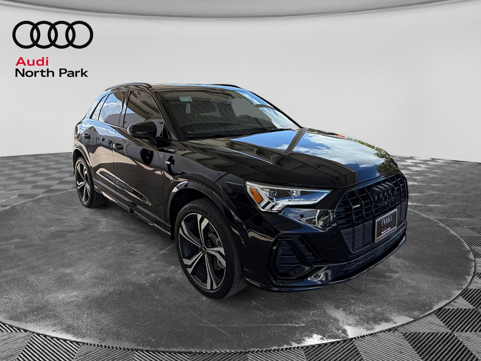 Used 2024 Audi Q3 2.0T Premium Plus AWD/4WD image 7