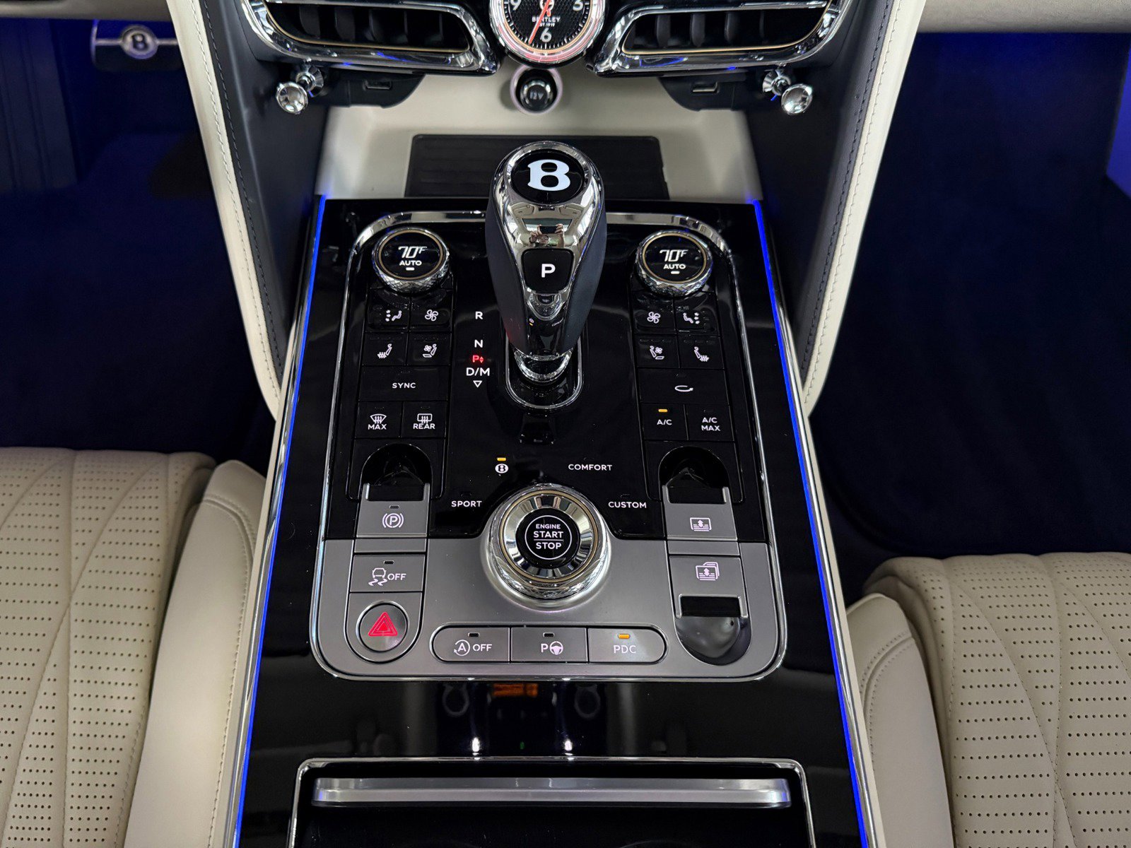 Used 2022 Bentley Flying Spur W12 image 35