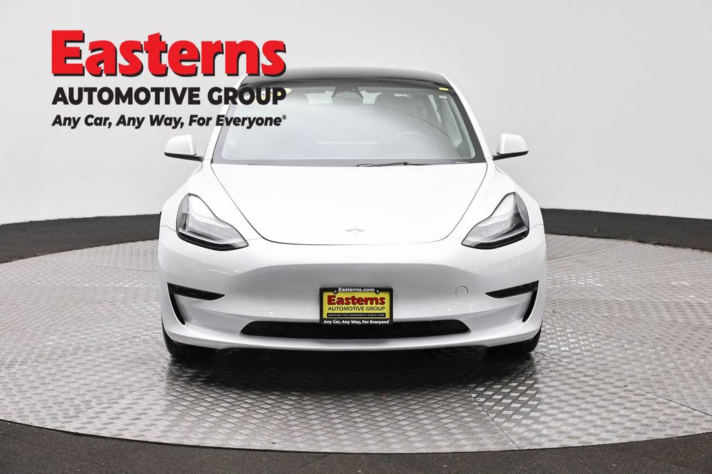Used 2023 Tesla Model 3 Standard Range RWD image 2