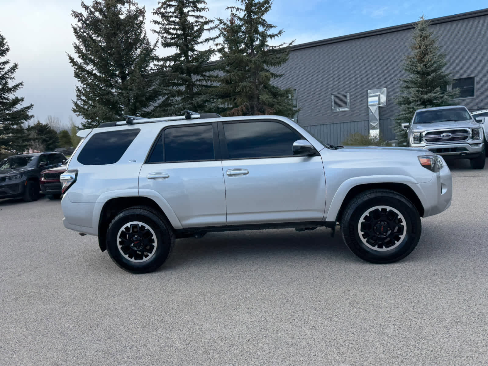 Used 2021 Toyota 4Runner SR5 image 7