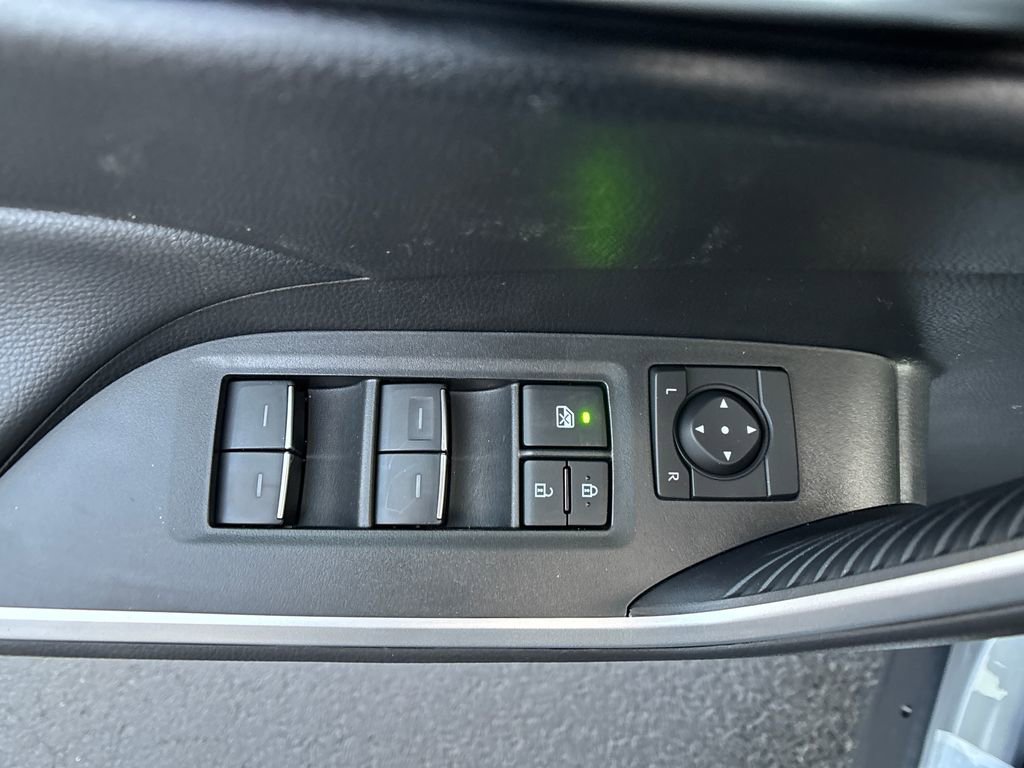 New 2025 Toyota RAV4 XLE w/ Convenience Package image 12