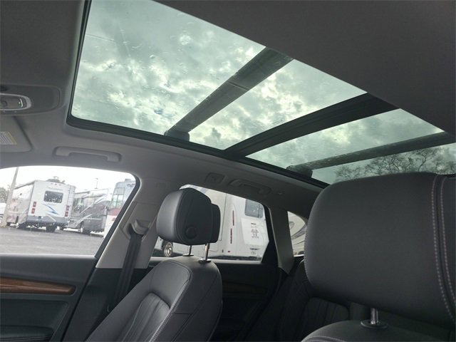 Used 2022 Audi Q5 2.0T Premium Plus image 14