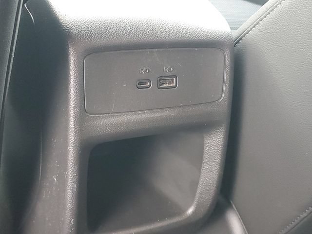 Used 2025 Buick Envista Preferred w/ Convenience I Package FWD image 11