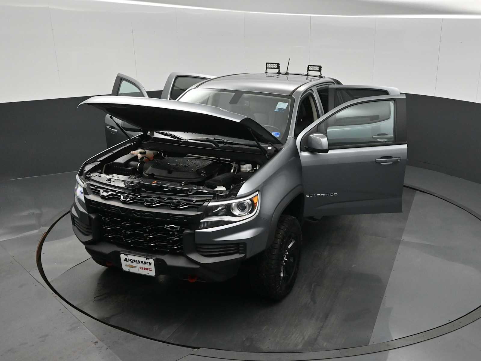 Used 2021 Chevrolet Colorado ZR2 w/ ZR2 Dusk Special Edition image 27
