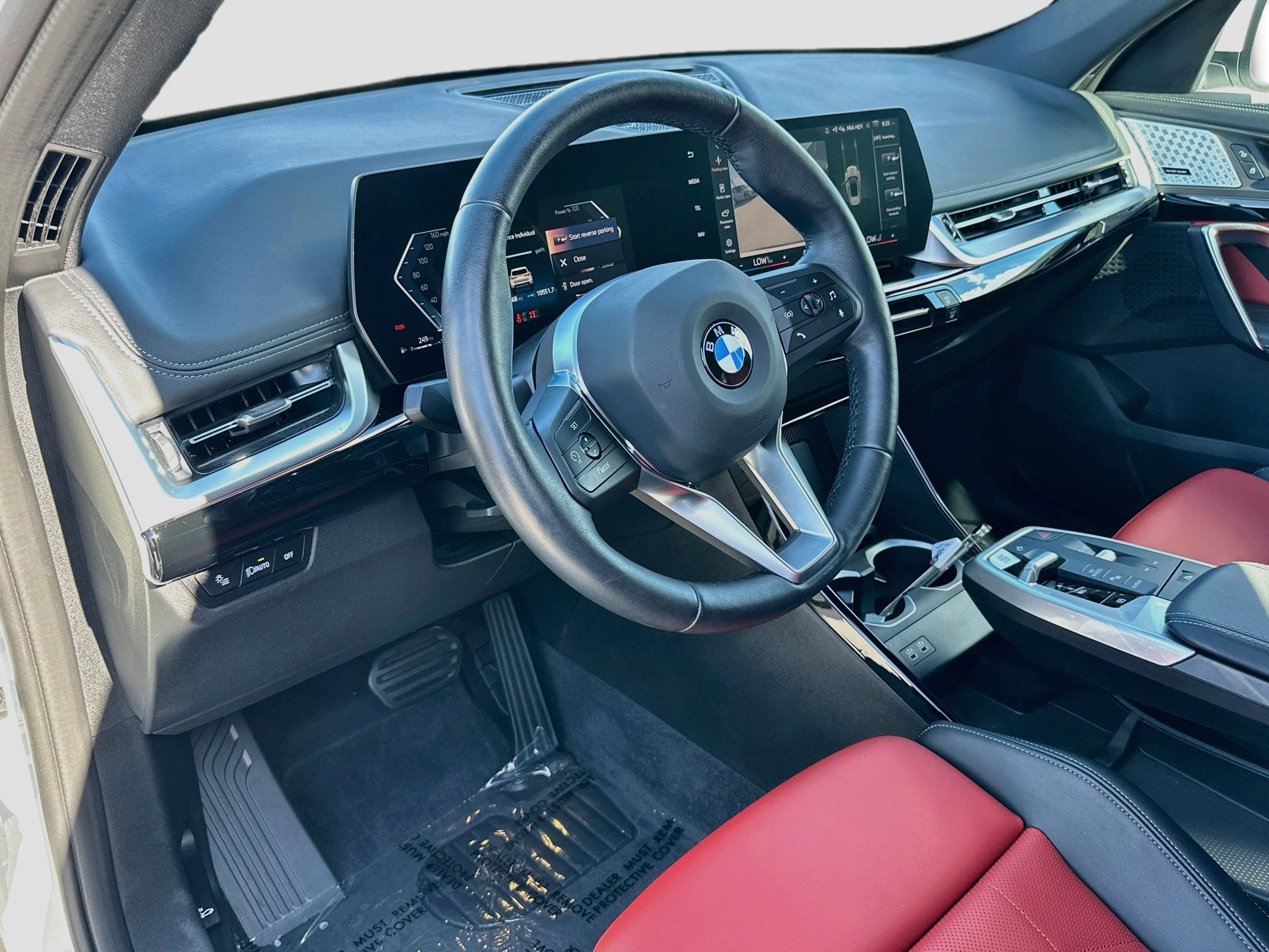Certified 2025 BMW X1 xDrive28i w/ Convenience Package AWD/4WD image 9