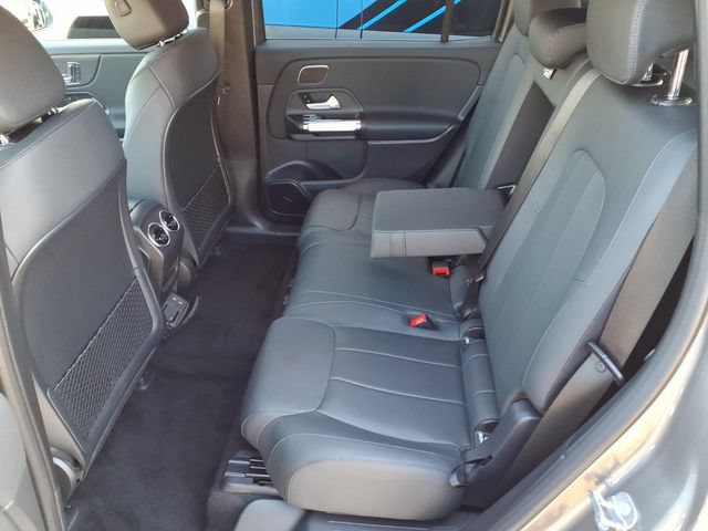 Certified 2025 Mercedes-Benz EQB 300 4MATIC image 18