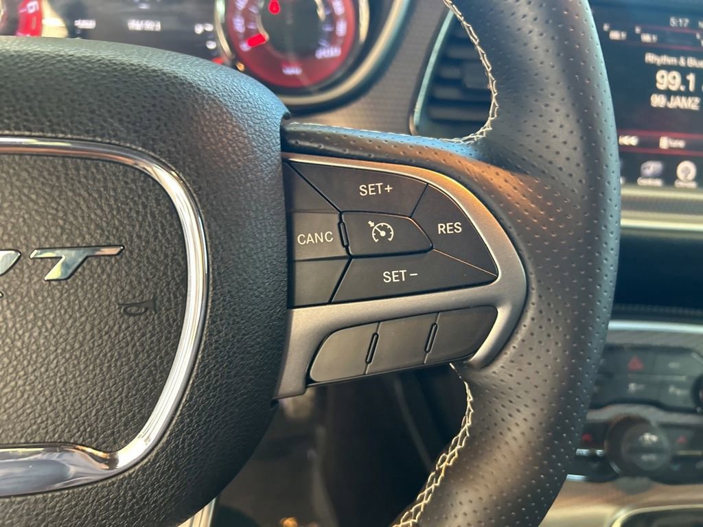 Used 2015 Dodge Challenger SRT Hellcat image 43