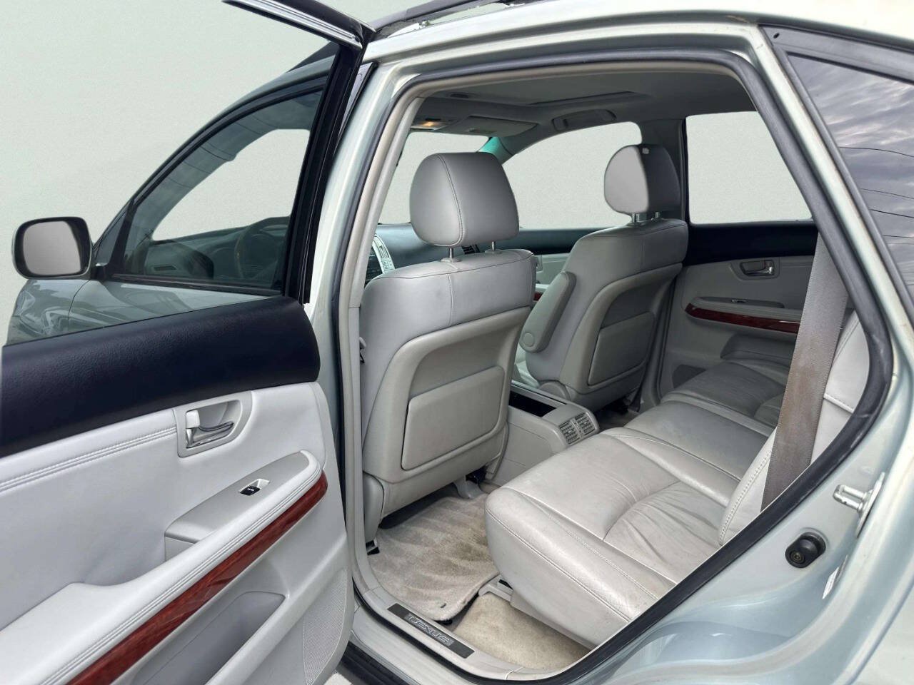 Used 2004 Lexus RX 330 AWD w/ Premium Pkg image 17